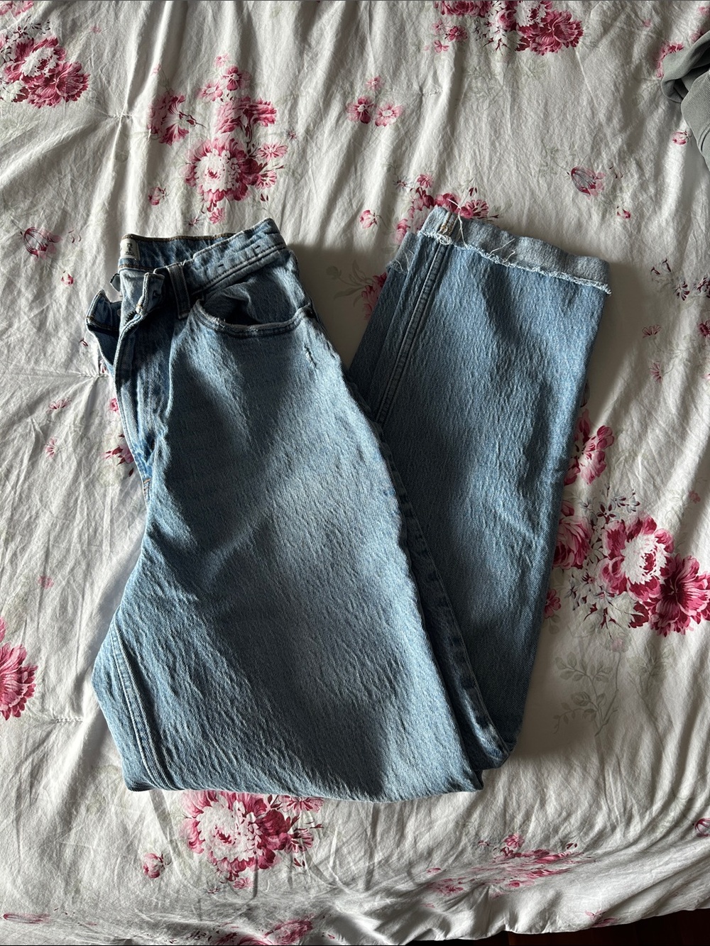 Abercrombie & Fitch Light Blue Straight-Leg Women's Jeans